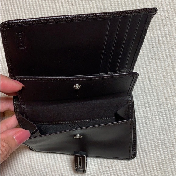 Coach Bifold Wallet Leather - Picture 5 of 8